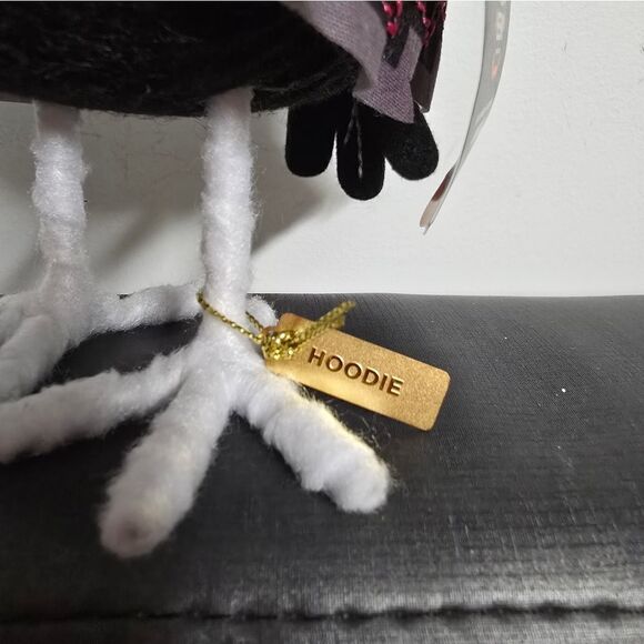 2024 Featherly Friends Target Bird Hoodie Halloween Figurine Hyde & EEK, New - Picture 4 of 4